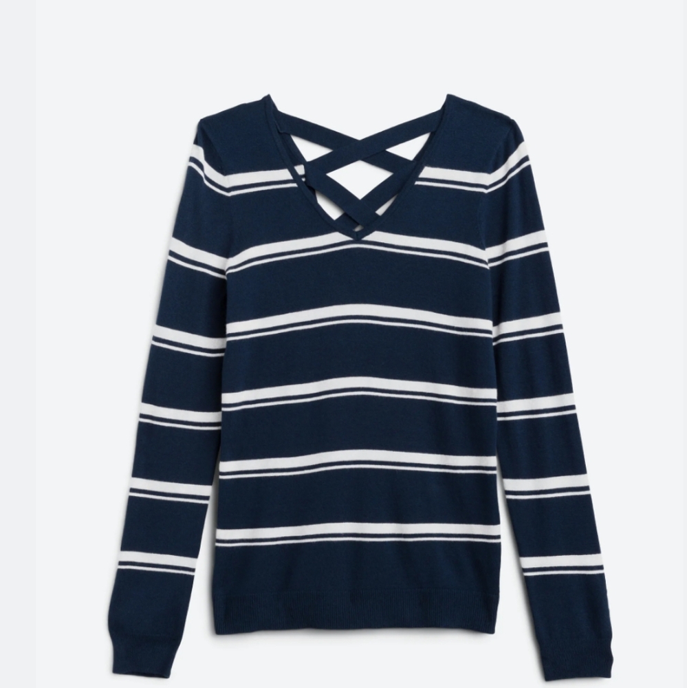 Love & Elle Blue Striped Cross back sweater size medium